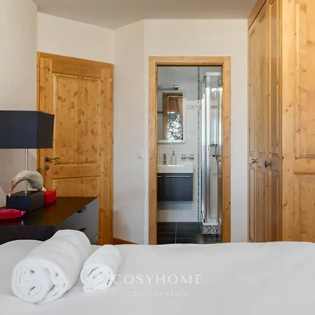 Le Saint Georges L Jardin Et Vue L By Cosyhome * Crans-Montana